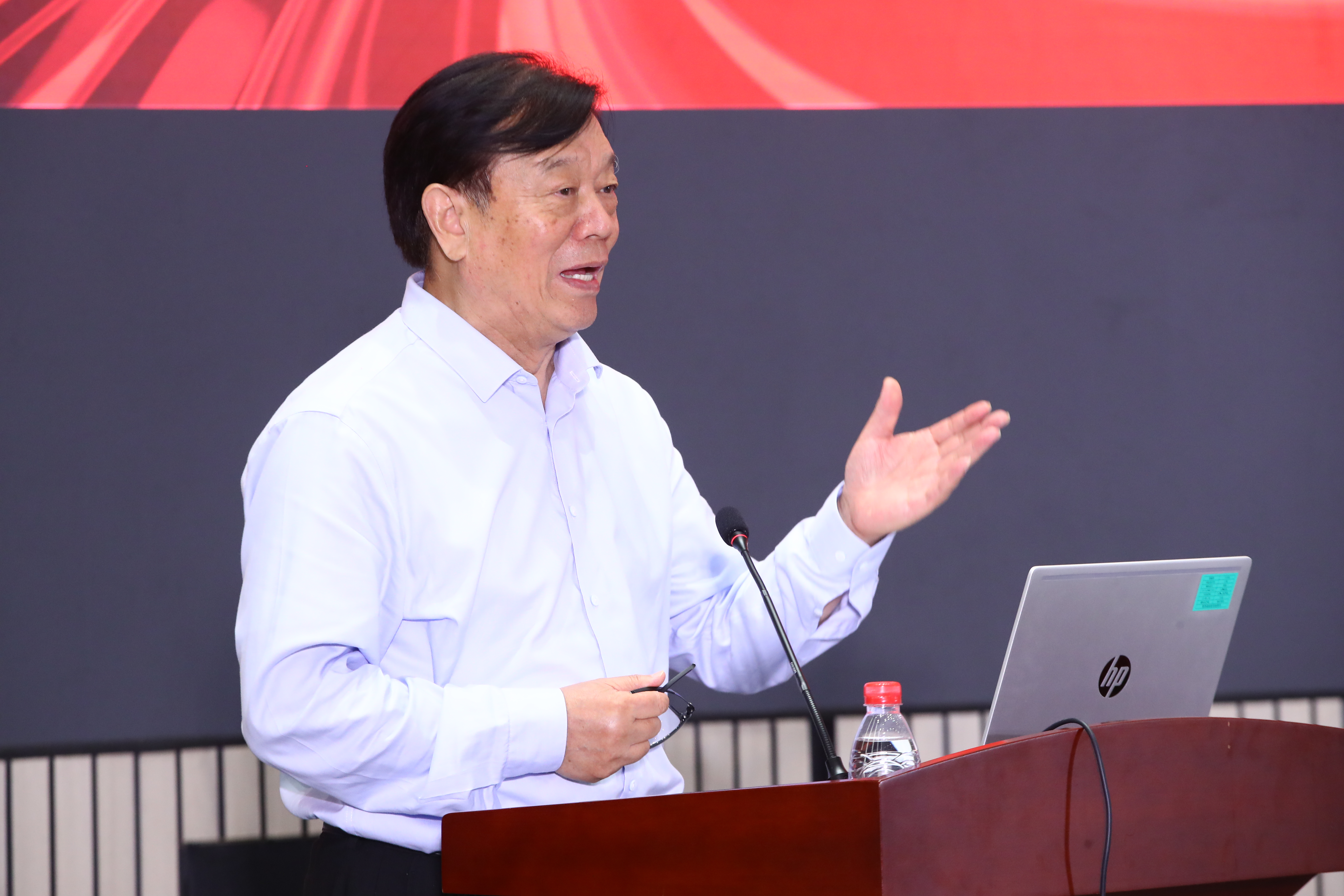 圖13 干勇院士致辭.JPG 圖13 干勇院士致辭.JPG